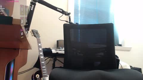 _xxrockstarloverxx_ online show from September 2025 10:37:02 PM