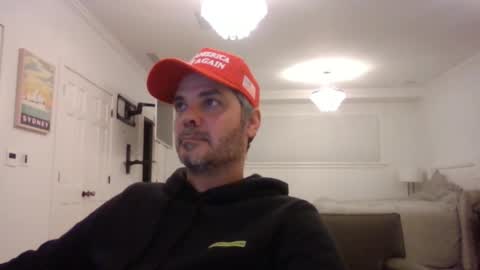 Zeus online show from January 2025 01:32:01 AM