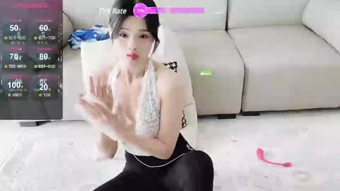 _zizi_ online show from January 2025 01:27:01 AM