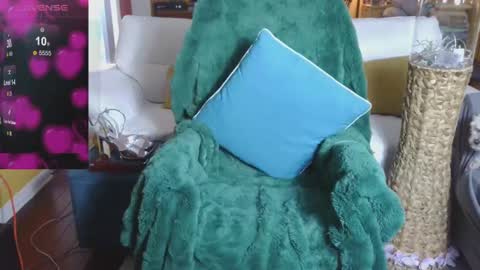 Snapshot of a1wifeslut4u chatting on December 2024 02:37:02 PM A1wifeslut4u online show from December 2024 02:37:02 PM