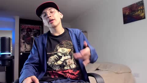 alejo online show from December 2024 10:52:01 PM