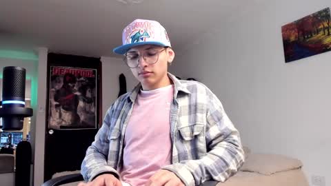 alejo online show from December 2024 08:38:02 PM