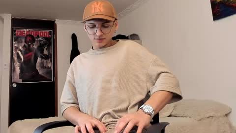 alejo online show from December 2024 09:50:02 AM