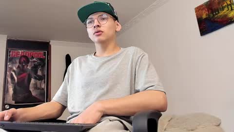 alejo online show from December 2024 02:12:01 AM