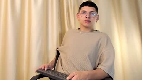 alejo online show from January 2025 04:04:02 AM