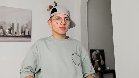 alejo online show from March 2025 03:40:01 AM