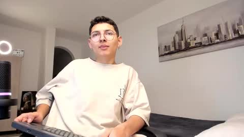 alejo online show from March 2025 10:31:02 PM