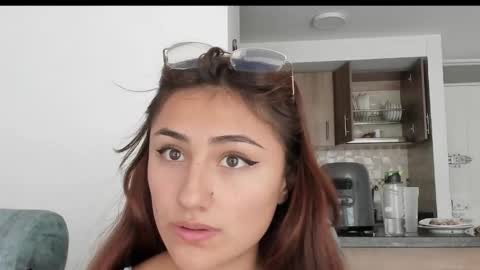 Snapshot of a_sexy_couple__ chatting on February 2025 06:37:01 PM A Sexy Couple online show from February 2025 06:37:01 PM