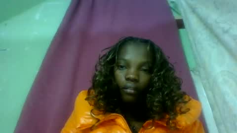 aadienne online show from June 2026 03:01:02 AM
