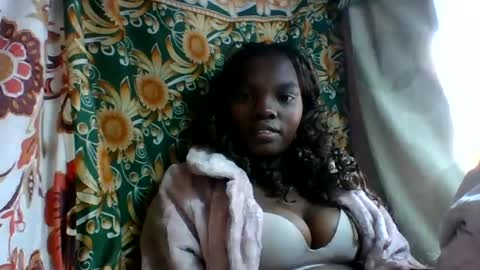aadienne online show from July 2026 06:47:02 AM