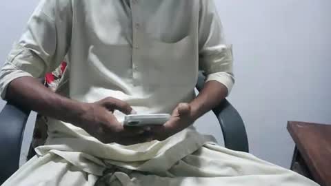 Snapshot of aakhan804 chatting on May 2026 12:34:02 PM aakhan804 online show from May 2026 12:34:02 PM