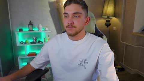 Alex online show from February 2025 05:13:01 AM