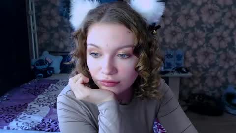 Snapshot of aalicebubble chatting on October 2025 09:51:01 AM Alice online show from October 2025 09:51:01 AM