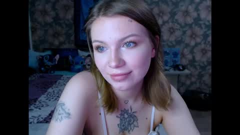 Snapshot of aalicebubble chatting on October 2025 06:11:01 AM Alice online show from October 2025 06:11:01 AM
