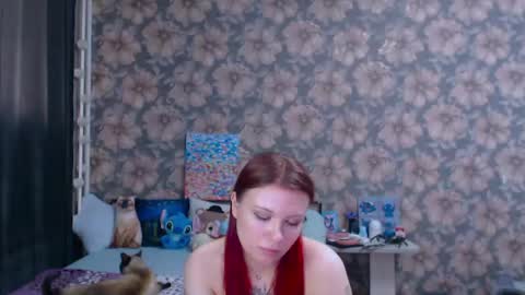 Snapshot of aalicebubble chatting on May 2026 01:25:02 AM Alice online show from May 2026 01:25:02 AM