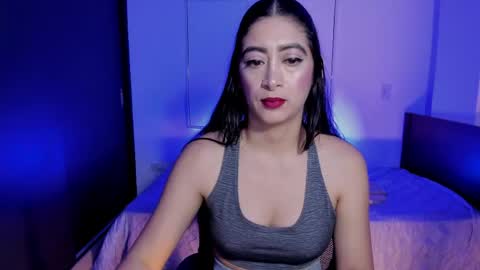 Snapshot of aandreamartinez1 chatting on April 2026 02:51:02 AM andrea online show from April 2026 02:51:02 AM