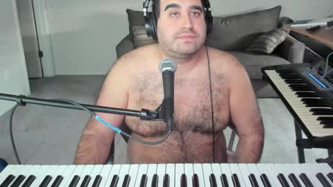 Aaron online show from December 2025 04:14:01 PM