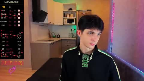 Aaron Bang online show from November 2025 12:14:02 AM