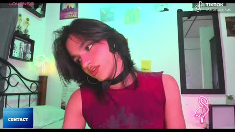 Snapshot of aaron_darkus chatting on September 2025 12:38:01 AM Aaron online show from September 2025 12:38:01 AM