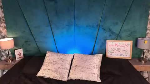 Aaron Ezequiel online show from May 2026 12:55:02 PM