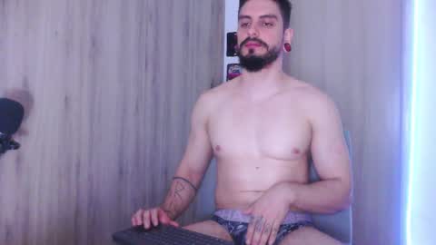 Aaron kwok online show from October 2025 02:01:02 AM