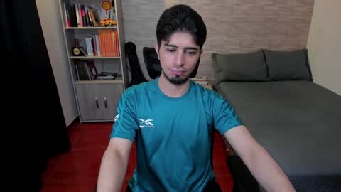 Aaron online show from January 2025 11:09:01 PM