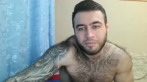 Snapshot of aaron_royal chatting on February 2025 07:33:01 PM Davin tayl online show from February 2025 07:33:01 PM