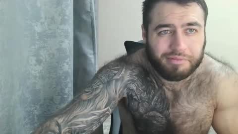 Davin tayl online show from November 2025 04:01:02 AM