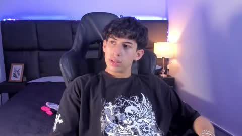 Aron online show from October 2025 06:36:01 PM