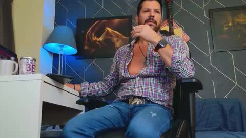 Aaron online show from September 2025 02:27:02 AM