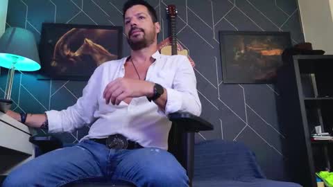 Aaron online show from February 2026 12:40:02 AM