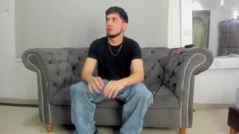 Snapshot of aaronpiers chatting on November 2025 03:46:01 PM aaronpiers online show from November 2025 03:46:01 PM