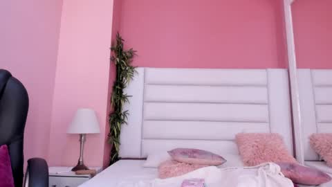 abbey_walker online show from February 2025 10:38:02 AM