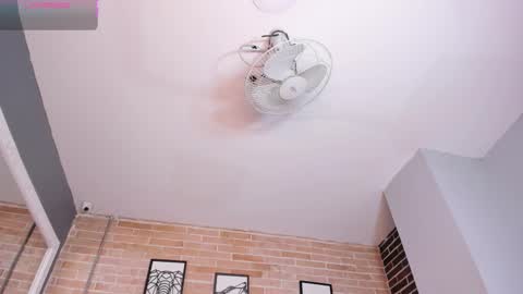 abbey_walker online show from November 2025 11:11:01 AM