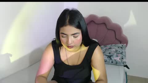 abbie777 online show from December 2024 12:41:01 AM