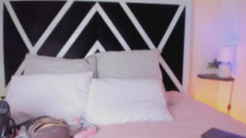 abbie online show from October 2025 07:26:02 PM