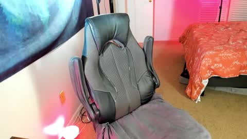 Abbie  Morgan online show from January 2026 10:59:01 PM