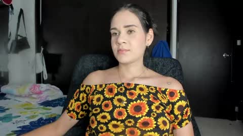 Snapshot of abby_connie chatting on June 2026 03:19:02 AM Abby Connie online show from June 2026 03:19:02 AM