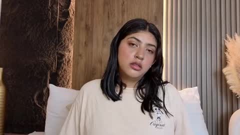 Snapshot of abby_millerr_ chatting on February 2025 12:17:02 PM Abbygail online show from February 2025 12:17:02 PM