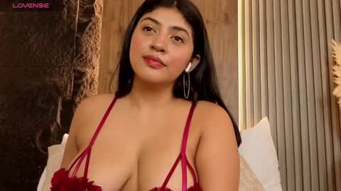 Snapshot of abby_millerr_ chatting on February 2025 04:01:02 PM Abbygail online show from February 2025 04:01:02 PM