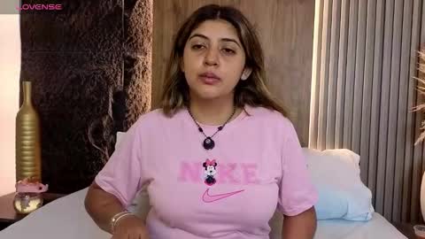 Snapshot of abby_millerr_ chatting on November 2025 12:45:02 PM Abbygail online show from November 2025 12:45:02 PM