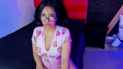 abby_ros_ online show from March 2026 01:17:01 PM