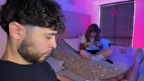 START TRANSMISSION ---- AM COLOMBIA TIME online show from October 2025 03:54:01 PM