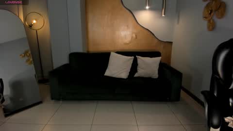 Abby Dalton  online show from October 2025 07:04:02 PM