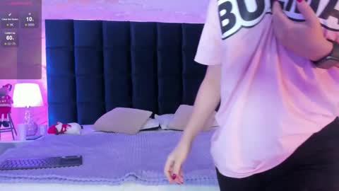 Abigail online show from December 2025 12:00:01 PM