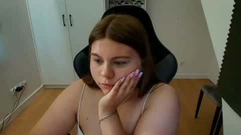 Snapshot of abbyvibe chatting on July 2026 10:39:01 AM abbyvibe online show from July 2026 10:39:01 AM