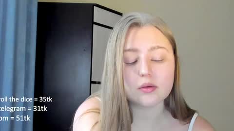 Snapshot of abbywyte chatting on February 2025 02:22:02 PM Abby Stream at Sat Sun Mon Fri online show from February 2025 02:22:02 PM