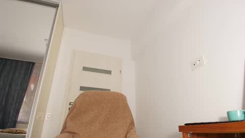 Snapshot of abellaangel chatting on November 2025 05:57:02 AM Mermaid online show from November 2025 05:57:02 AM