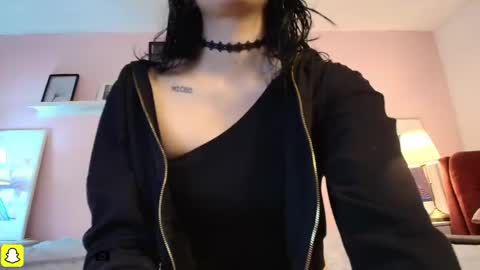 Snapshot of abigaillady chatting on April 2026 11:45:02 AM ABIGA online show from April 2026 11:45:02 AM