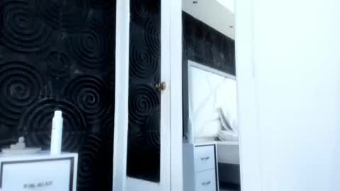 Abigail online show from November 2025 11:11:01 AM